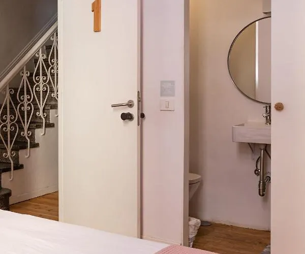 Värdshus Mapango Small *